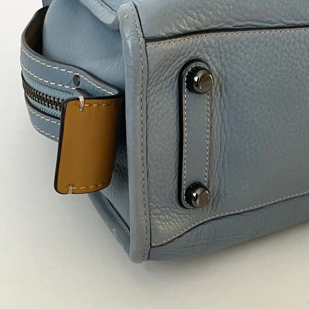 Coach sz 30 first generation Rogue satchel collectors piece